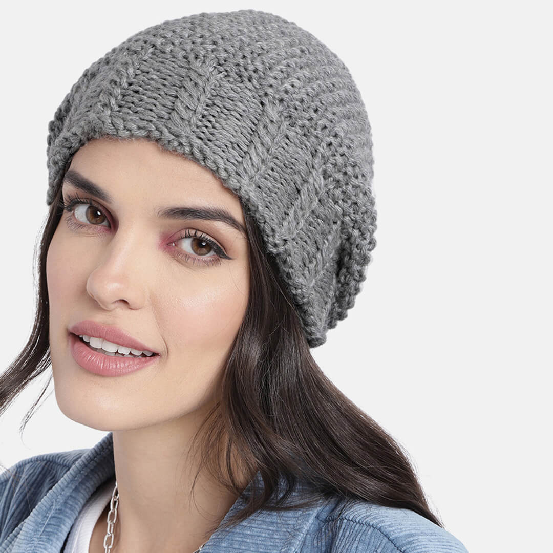 Dotted Slouch Beanie - 639