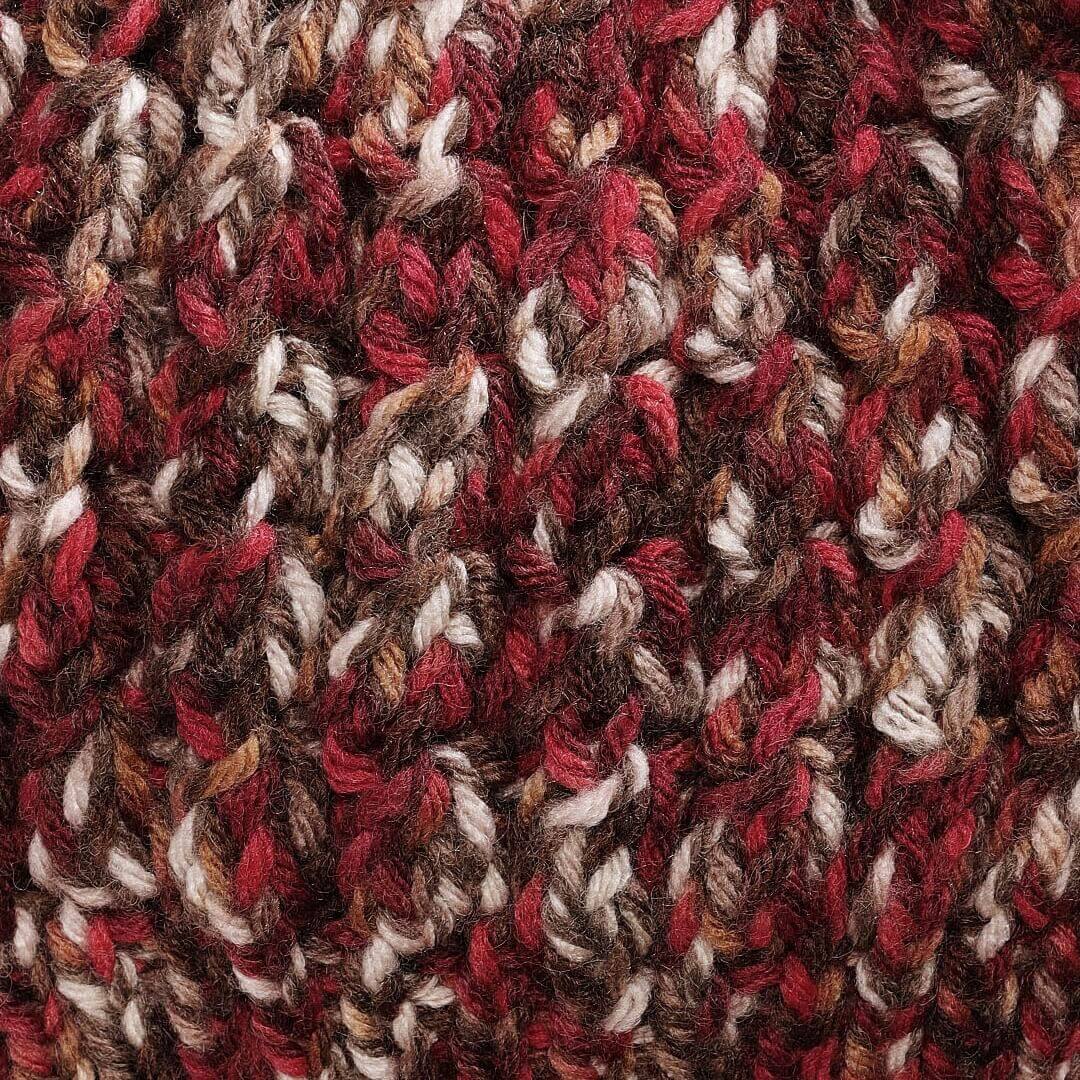 Maroon Cream-Coloured Self-Design Beanie - 1847