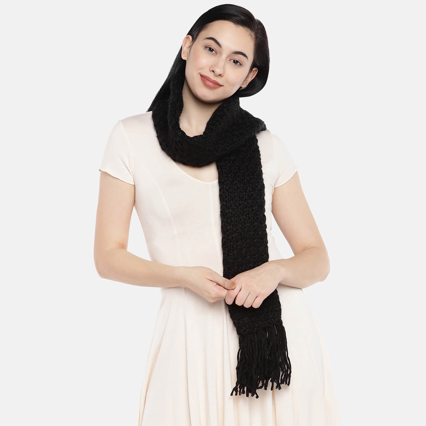 Scarf with Tassels - Black 1685