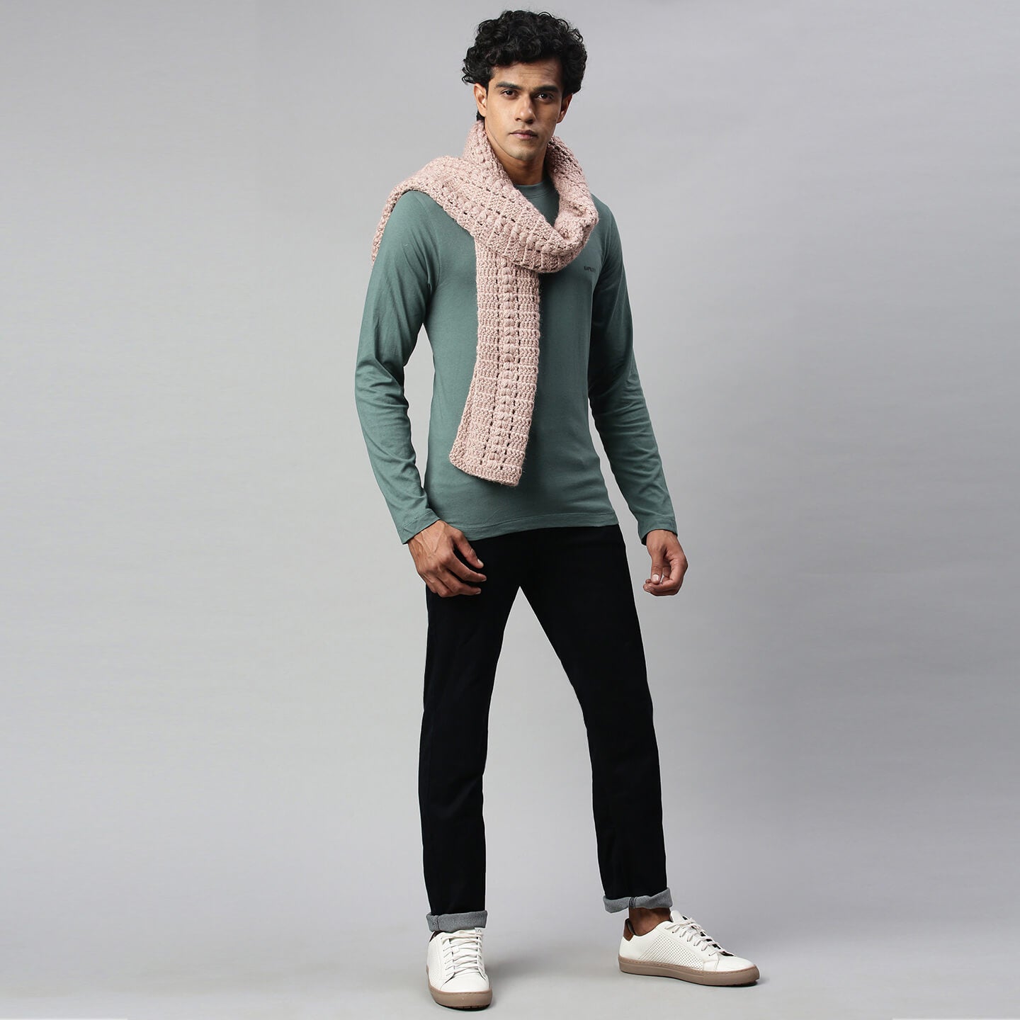 Crochet Flower Scarf - Brown 2777