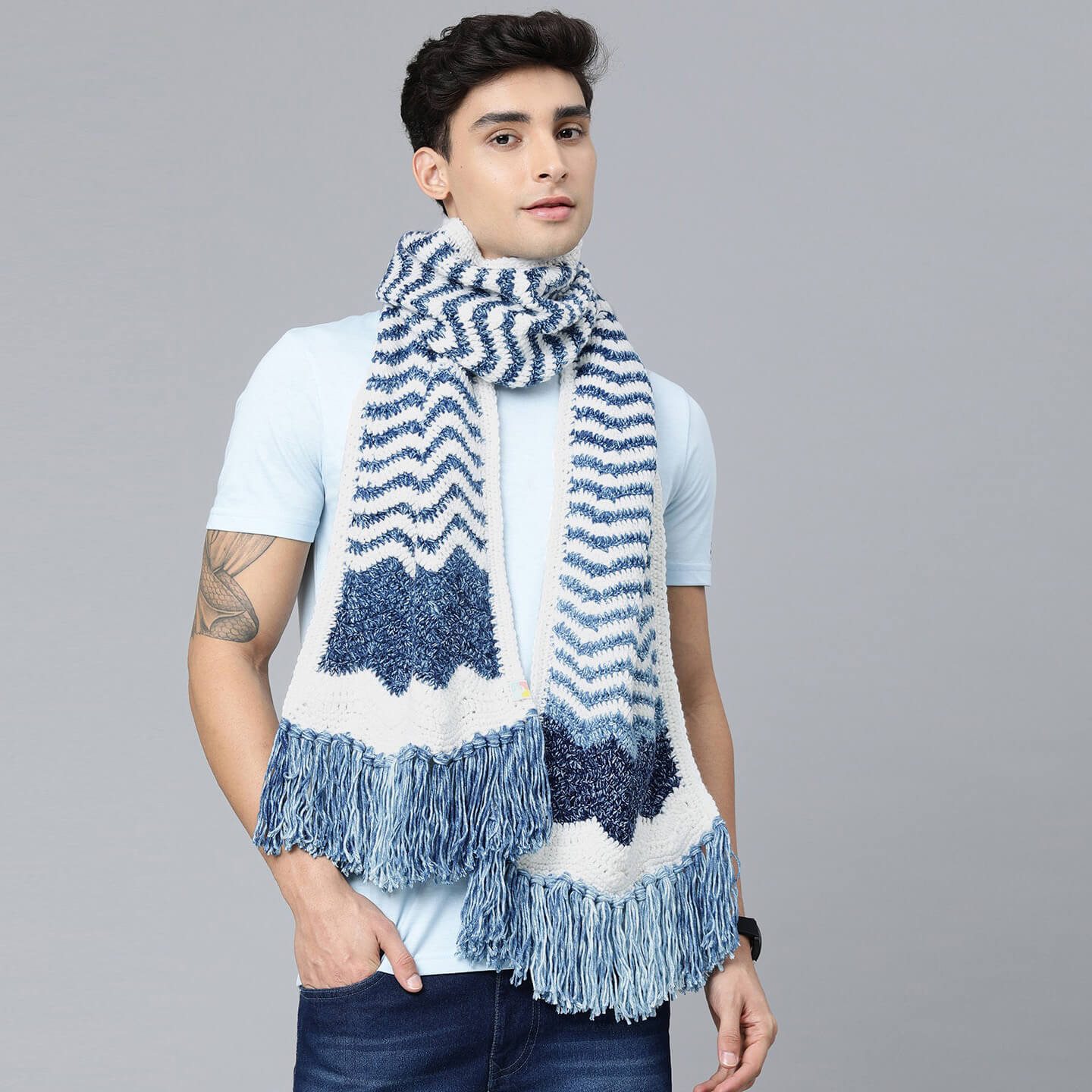 Zig Zag Scarf - Blue, White 2910