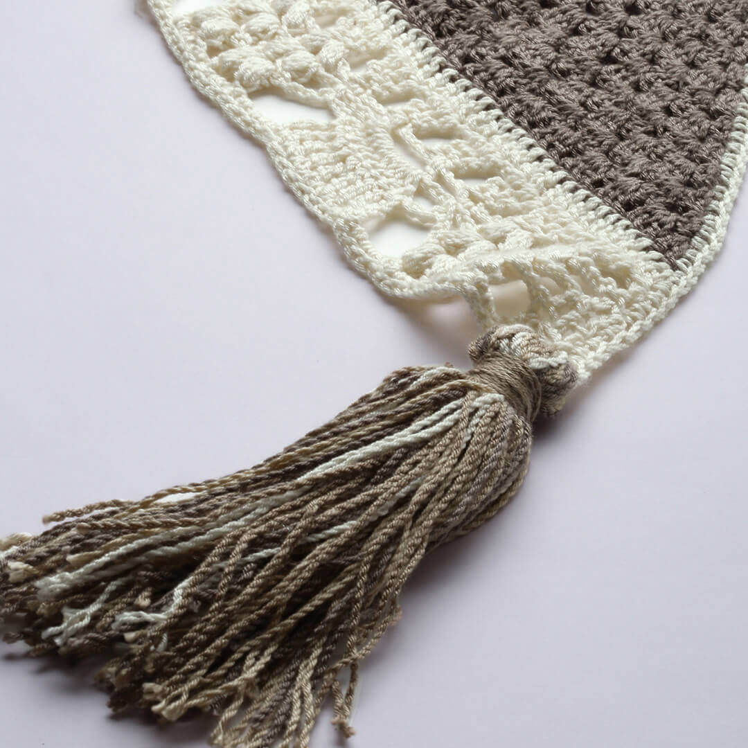 Handknitted Triangular Scarf - Brown 3031