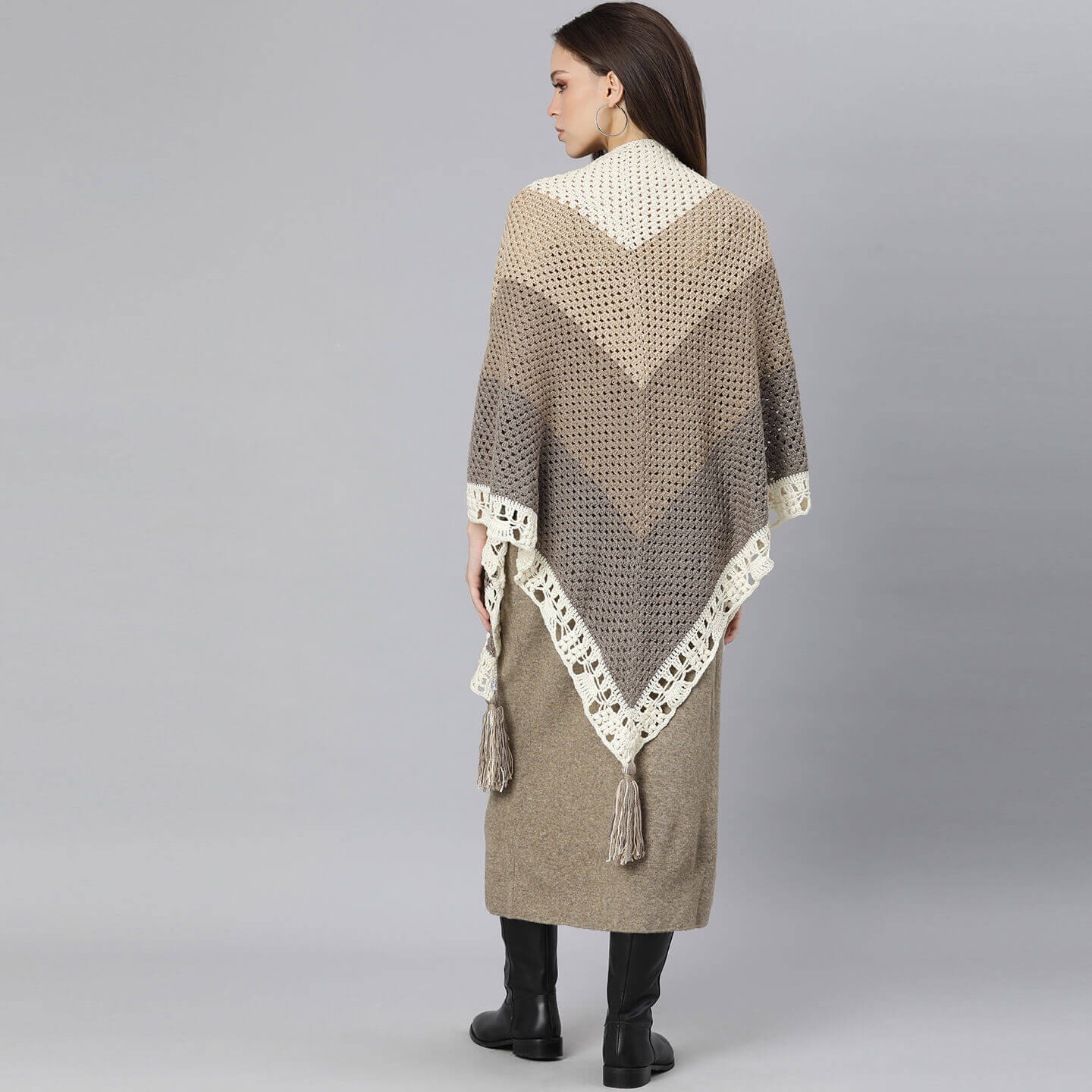 Handknitted Triangular Scarf - Brown 3031