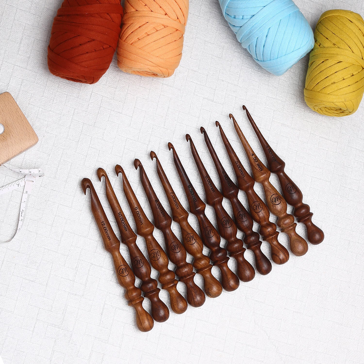 Ergonomic Rosewood Crochet Hook - Design 3